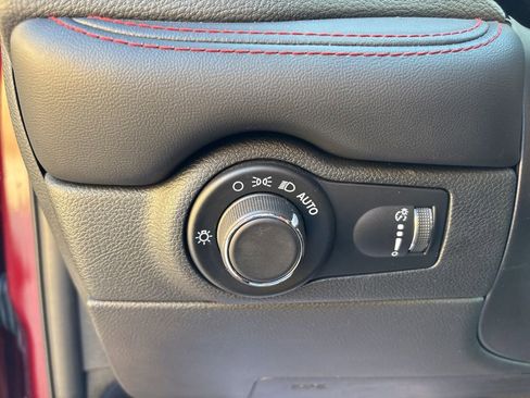 Used 2024 Dodge Durango GT image 18