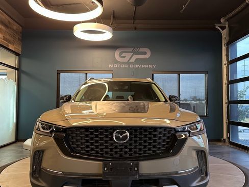 Used 2023 MAZDA CX-50 Meridian Edition w/ Apex Package image 8