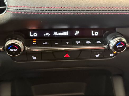 Certified 2026 MAZDA MAZDA3 Carbon AWD/4WD image 18