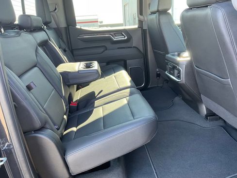Used 2023 GMC Sierra 1500 SLT w/ SLT Premium Package image 23