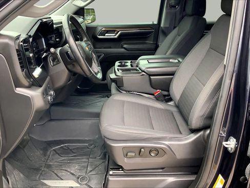 Used 2024 Chevrolet Silverado 1500 LT w/ Protection Package RWD image 8