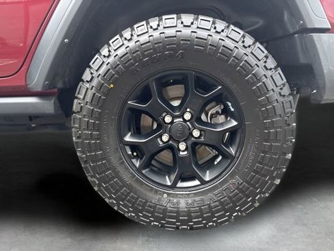 Used 2021 Jeep Wrangler Unlimited Sport AWD/4WD image 33