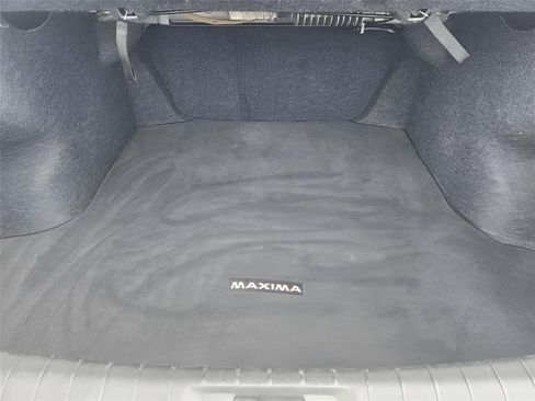 Used 2016 Nissan Maxima Platinum FWD image 32