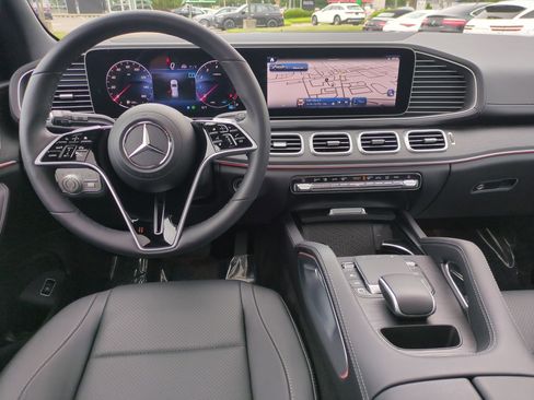 Certified 2026 Mercedes-Benz GLE 450 4MATIC image 32