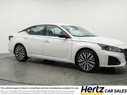 Used 2025 Nissan Altima 2.5 SV