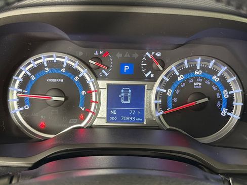 Used 2019 Toyota 4Runner Limited image 28