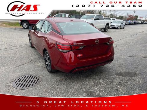 Used 2022 Nissan Sentra SV image 3