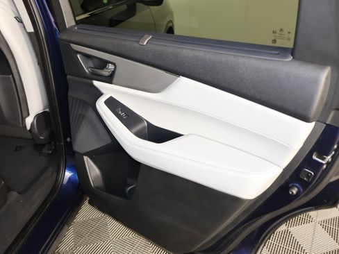 Certified 2024 Acura MDX w/Technology Package image 42