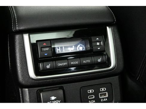 Used 2023 Subaru Ascent Touring AWD/4WD image 30