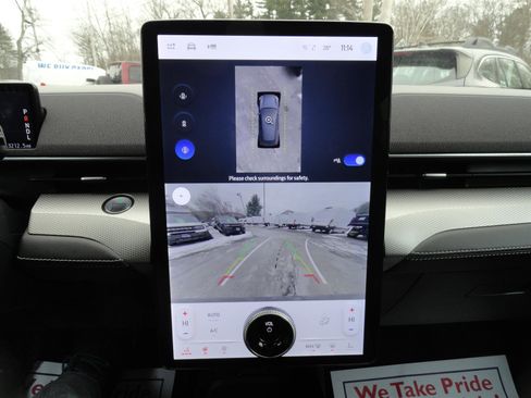 Used 2023 Ford Mustang Mach-E California Route 1 image 17