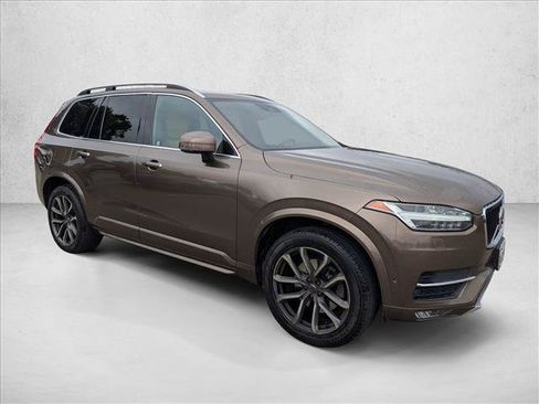 Used 2016 Volvo XC90 T6 Momentum w/ Momentum Plus Package AWD/4WD image 2
