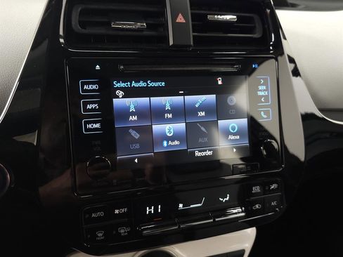 Used 2017 Toyota Prius Prime Plus w/ Carpet Mat Package image 20