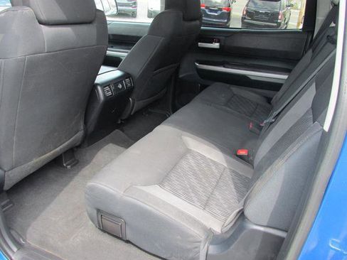 Used 2017 Toyota Tundra SR5 w/ TRD Off Road Package AWD/4WD image 9