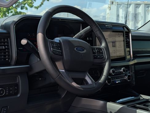 New 2026 Ford F250 Lariat w/ Lariat Ultimate Package AWD/4WD image 39