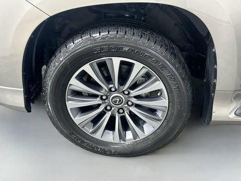 Used 2020 Lexus GX 460 Premium w/ Premium Package AWD/4WD image 31