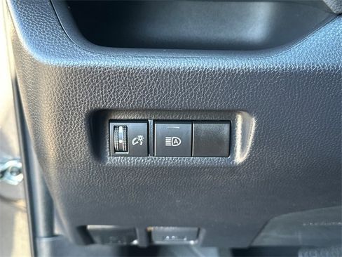 Certified 2022 Toyota RAV4 LE w/ Carpet Mat Package (TMS) image 19