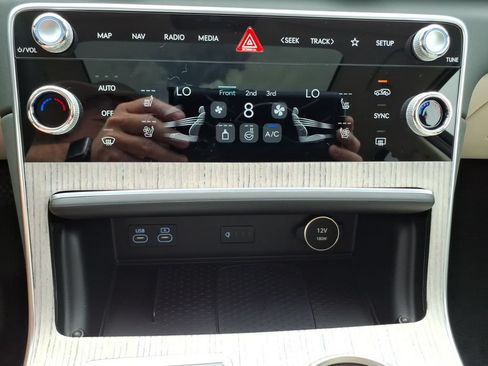New 2026 Genesis GV80 2.5T Prestige AWD/4WD image 21