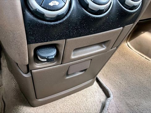 Used 2004 Honda CR-V EX image 31