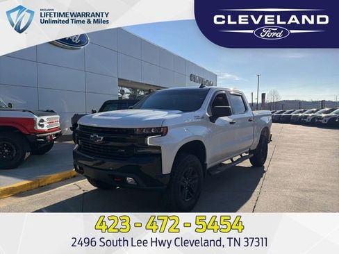 Used 2021 Chevrolet Silverado 1500 LT Trail Boss image 1