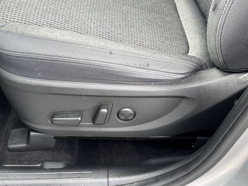 Used 2022 Hyundai Santa Fe SEL AWD/4WD image 16