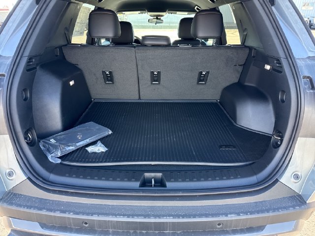 New 2027 GMC Terrain Elevation w/ Elevation Premium Package AWD/4WD image 25