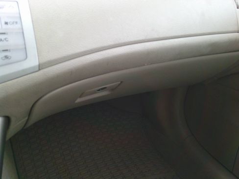 Used 2005 Toyota Avalon XL image 14