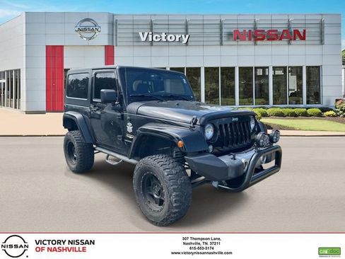 Used 2015 Jeep Wrangler Sahara w/ Connectivity Group AWD/4WD image 1