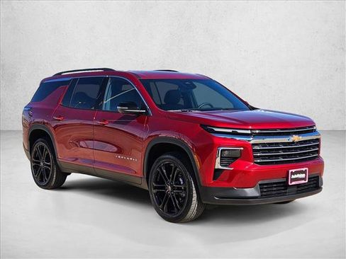 New 2026 Chevrolet Traverse LT w/ Driver Confidence Package image 7