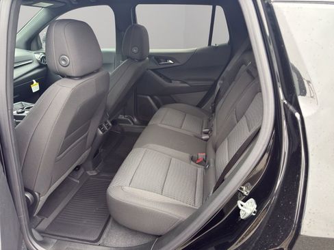 New 2026 Chevrolet Equinox LT image 9