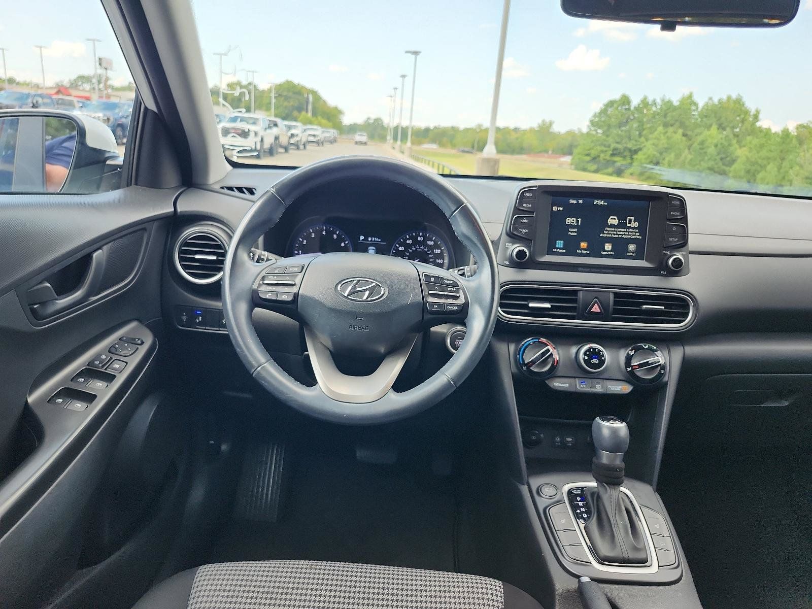 Used 2020 Hyundai Kona SEL FWD image 10
