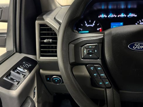 Used 2022 Ford F350 XL w/ Power Equipment Group image 22