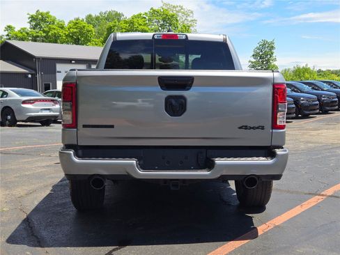 Used 2023 RAM 1500 Big Horn AWD/4WD image 13