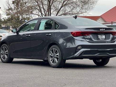 Used 2023 Kia Forte LXS image 6