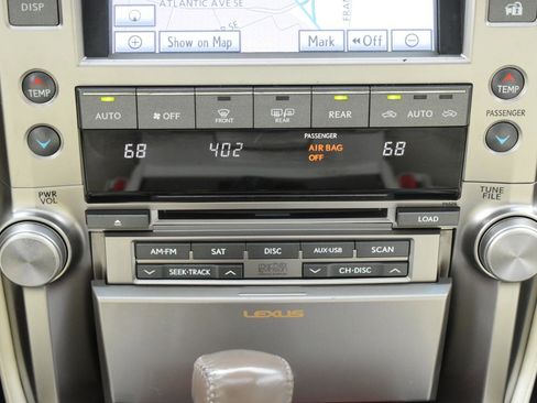 Used 2013 Lexus GX 460 w/ Comfort Plus Pkg AWD/4WD image 21