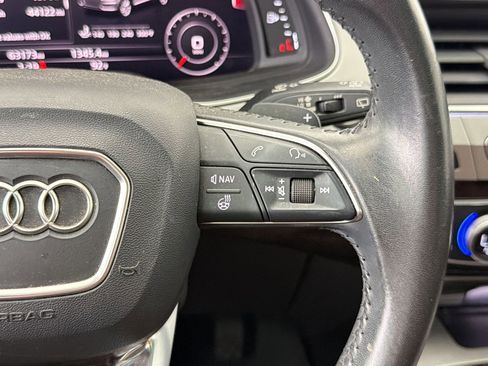 Used 2019 Audi Q7 2.0T Premium Plus AWD/4WD image 28