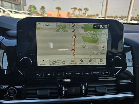 Used 2024 Nissan Pathfinder Platinum image 30