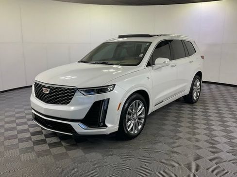 Used 2025 Cadillac XT6 Premium Luxury w/ Platinum Package AWD/4WD image 1