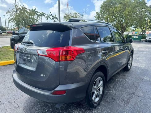 Used 2015 Toyota RAV4 XLE FWD image 4