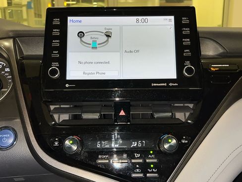 Used 2023 Toyota Camry XLE w/ Cold Weather Package image 29