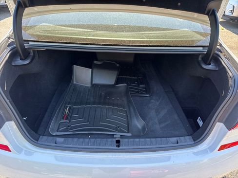 Used 2018 BMW 750i RWD image 18