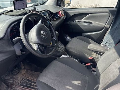 Used 2022 RAM ProMaster City Tradesman FWD image 5