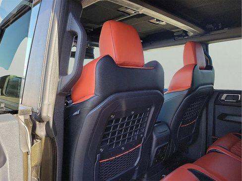 Used 2024 Ford Bronco Raptor image 12