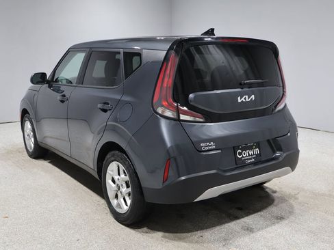 Used 2024 Kia Soul LX w/ Option Group 015 image 5