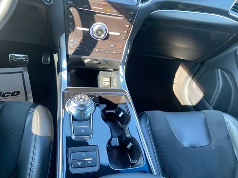 Used 2019 Ford Edge ST w/ Equipment Group 401A AWD/4WD image 22
