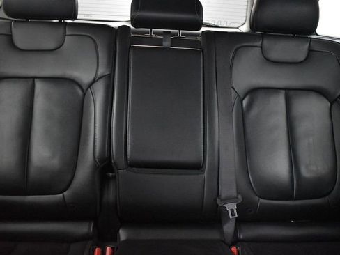 Used 2023 Jeep Grand Cherokee Limited w/ Black Appearance Package image 30