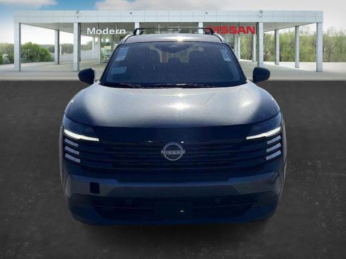 New 2026 Nissan Kicks SV w/ Cold Weather Package image 2