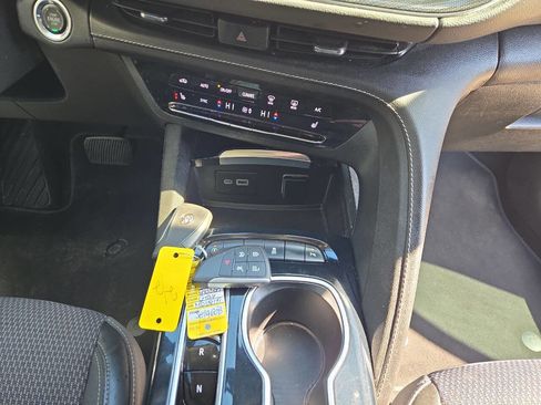 Used 2021 Buick Envision Preferred image 23