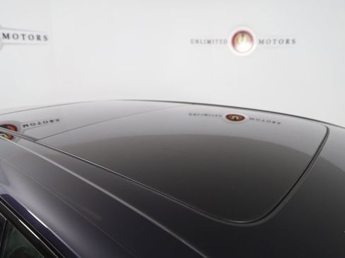 Used 2022 Porsche Cayenne Platinum Edition w/ Premium Package Plus image 32