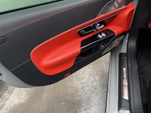 Used 2022 Mercedes-Benz SL 63 AMG 4MATIC image 9