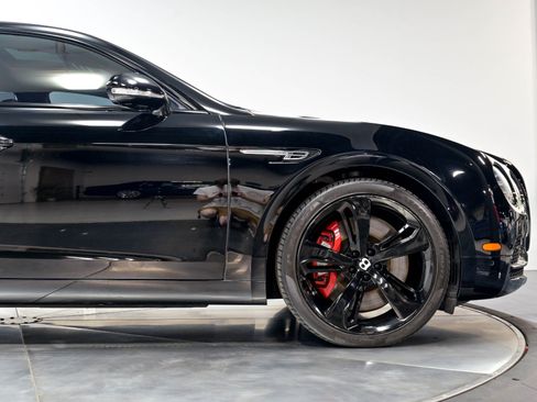 Used 2017 Bentley Flying Spur S W12 AWD/4WD image 30